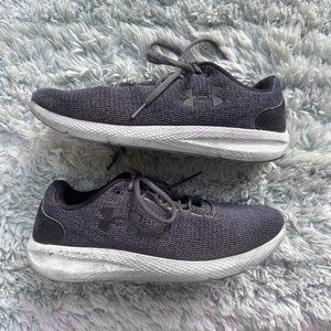 Under Armour Men's Gray Charged Pursuit 2 Twist Running Shoes